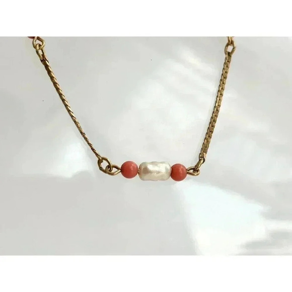 Vintage Gold Tone Avon Beaded Pearl Adorned Necklace - 17" - Picture 6 of 6